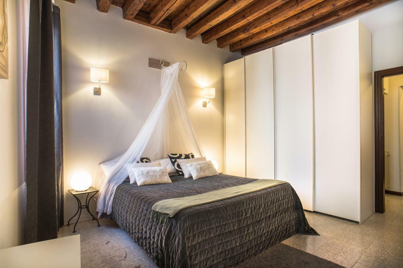 Terrazzina - Romantic Pied A Terre At The Heart Of Cannaregio District Венеция Екстериор снимка