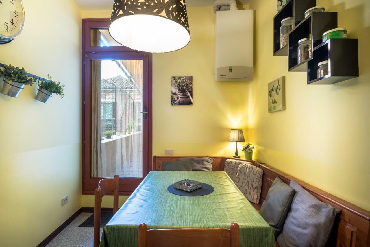 Terrazzina - Romantic Pied A Terre At The Heart Of Cannaregio District Венеция Екстериор снимка
